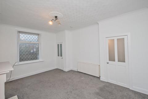 2 bedroom terraced house for sale, Huddersfield Road, Liversedge, West Yorkshire, WF15