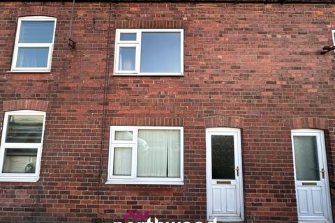 2 bedroom terraced house to rent, Moss Terrace , Doncaster DN8