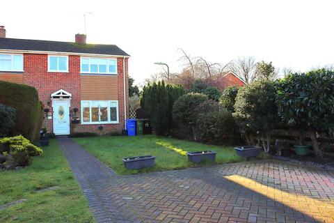 3 bedroom end of terrace house for sale, Collier Close, Farnborough GU14