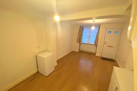 2 bedroom terraced house to rent, Frederick Street, Brighton BN1 4TA