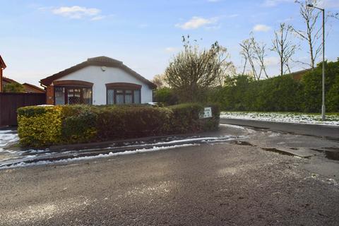 2 bedroom detached bungalow for sale, Kingsthorne Park, Hunts Cross,L25