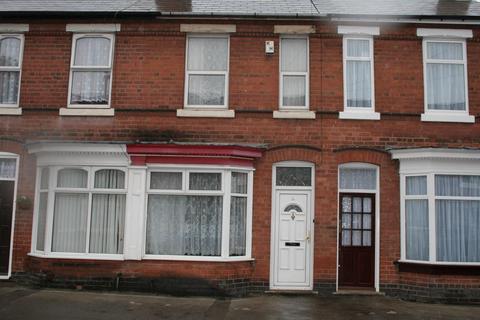 3 bedroom terraced house to rent, Dora Street, Walsall