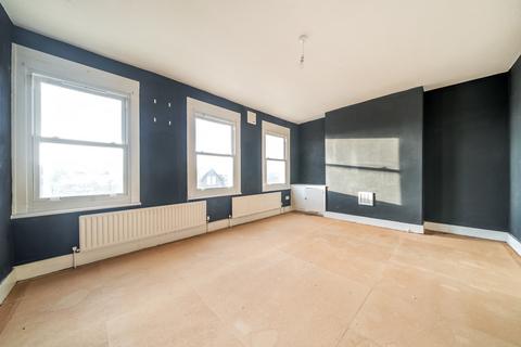Studio for sale, Blythe Hill, London