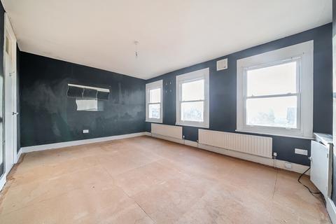 Studio for sale, Blythe Hill, London