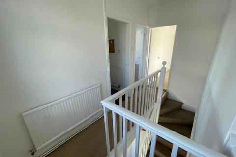 1 bedroom flat to rent, Felixstowe Road, Ipswich IP3