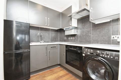 2 bedroom apartment to rent, Hamlet Court, 3 Glengall Road, Woodford Green, IG8