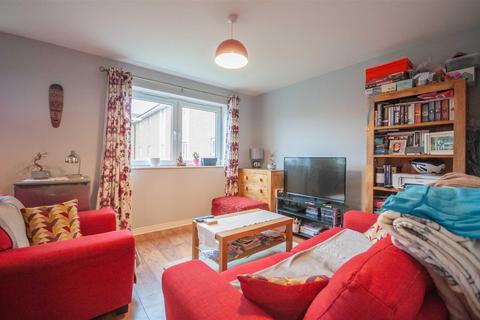 2 bedroom flat for sale, Derwent Court, Hobart Close, Chelmsford