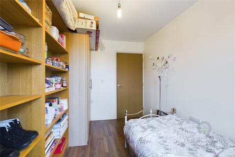 9 Balfour Close, Northampton, NN2 6LL