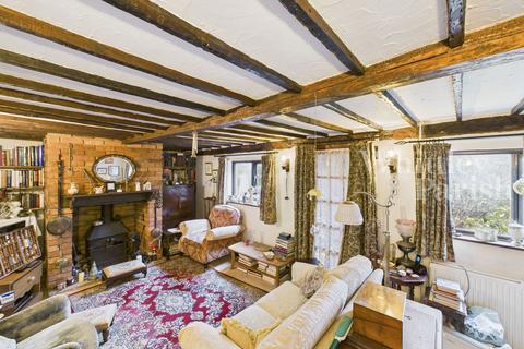 undefined, Chickering Hall Cottages, Wingfield, Diss