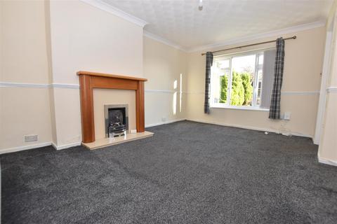 3 bedroom terraced house to rent, Dumfries Walk, Hull