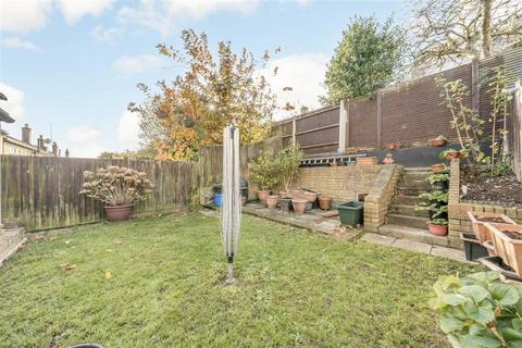 3 bedroom semi-detached house for sale, Fossil Road, London SE13