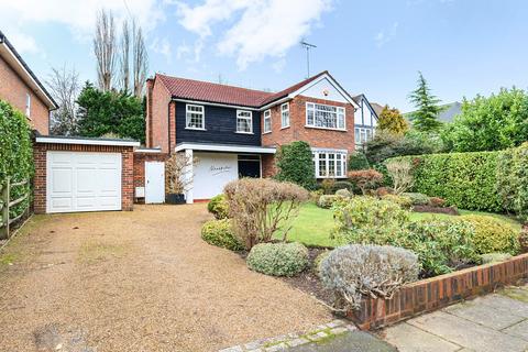 Heath Ridge Green, Cobham, KT11