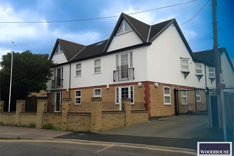 1 bedroom apartment for sale, Flamstead End Road, Cheshunt EN8