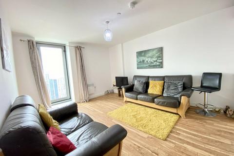 3 bedroom flat to rent, Michigan Point Tower A, Salford Quays, Salford, M50