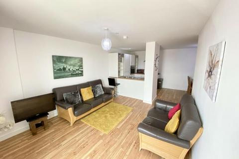 3 bedroom flat to rent, Michigan Point Tower A, Salford Quays, Salford, M50