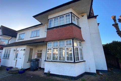 5 bedroom detached house to rent, Crespigny Road, Hendon NW4