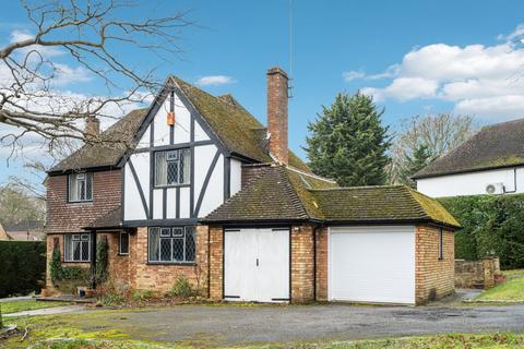 3 bedroom detached house for sale, Howards Wood Drive, Gerrards Cross, Buckinghamshire