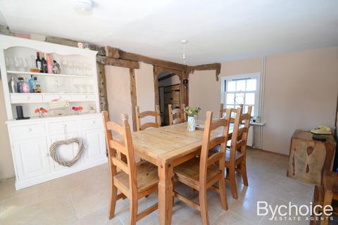 3 bedroom cottage to rent, The Causeway, Hitcham