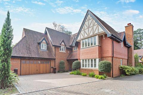 4 bedroom detached house for sale, Furlong Drive, Ascot, Berkshire