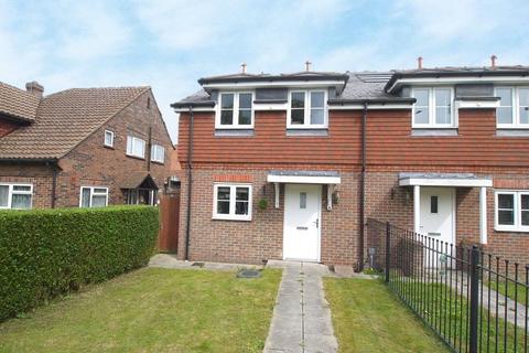 3 bedroom end of terrace house for sale, Station Road, Dunton Green, TN13