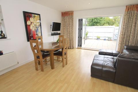 3 bedroom end of terrace house for sale, Station Road, Dunton Green, TN13