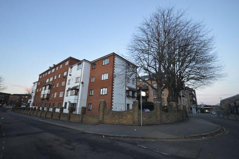 1 bedroom apartment for sale, Ashdown Court