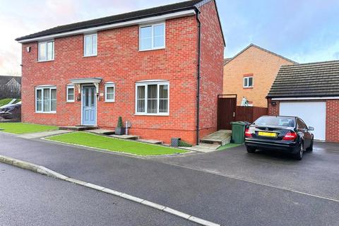 4 bedroom detached house for sale, Catterick Way, Leicester LE5