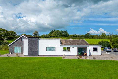 4 bedroom detached bungalow for sale, Burry Port SA16