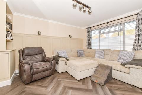 4 bedroom semi-detached house for sale, Stanley Close, Staplehurst, Kent