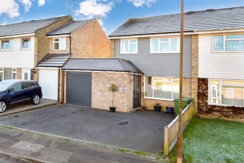 4 bedroom semi-detached house for sale, Stanley Close, Staplehurst, Kent