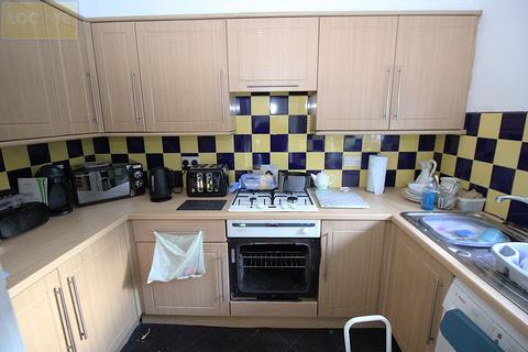 2 bedroom terraced house for sale, Winchester Road, Stretford