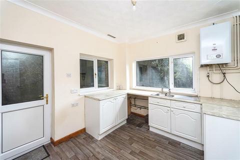 3 bedroom end of terrace house for sale, Tymeinwr Avenue, Blaengarw, Bridgend, CF32