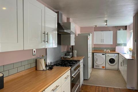 5 bedroom house to rent, Beaumont Road, Plymouth PL4