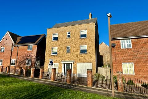5 bedroom detached house for sale, Frampton Grove, Westcroft, Milton Keynes, MK4
