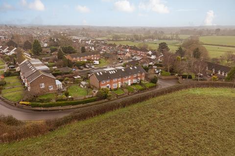 4 bedroom end of terrace house for sale, Clayhall Lane, Reigate