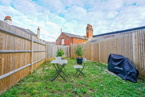 3 bedroom terraced house for sale, Bexhill Road, St. Leonards-On-Sea