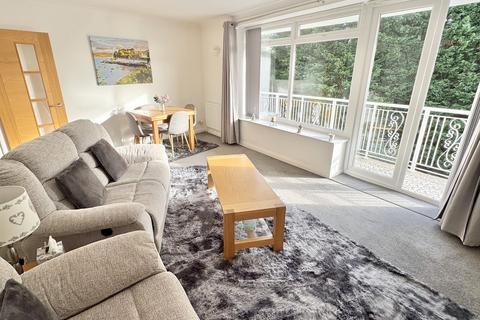 3 bedroom flat for sale, 22 The Avenue, Branksome Park, Poole, BH13