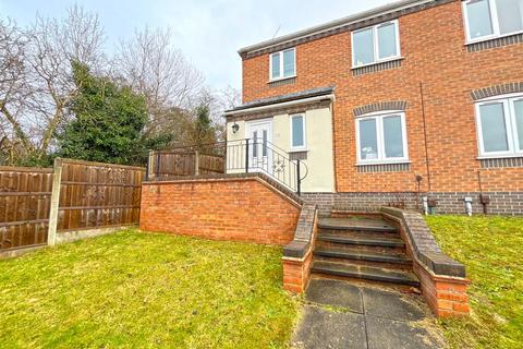 3 bedroom semi-detached house to rent, Rosewall Court, Nottingham NG5