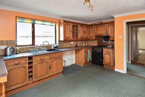 4 bedroom detached bungalow for sale, Bellevue Road, Whitstable