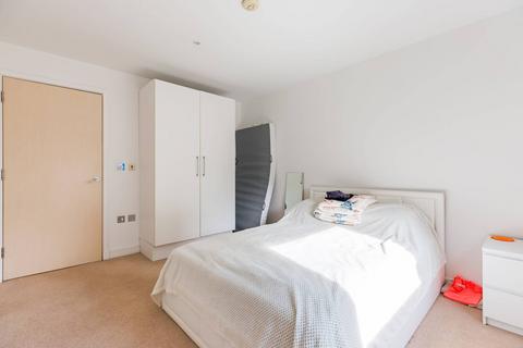 1 bedroom flat for sale, Westgate Apartments, E16, Canning Town, London, E16