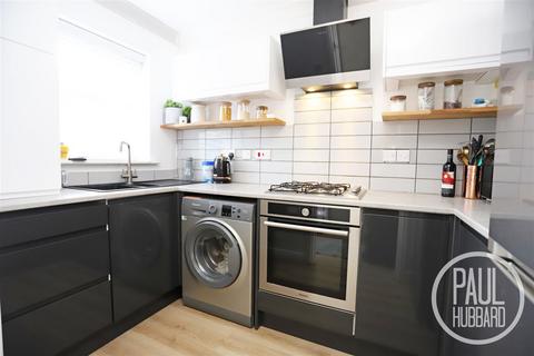12 Buttermere Way, Carlton Colville, Lowestoft, NR33 8FF