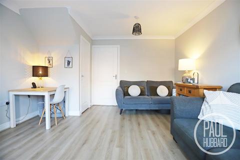 12 Buttermere Way, Carlton Colville, Lowestoft, NR33 8FF