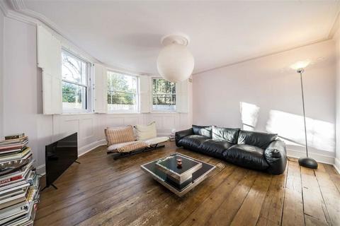 3 bedroom flat for sale, Lewisham Way, London SE4