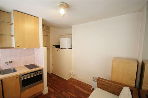 1 bedroom flat to rent, Crewdson Road, Oval SW9