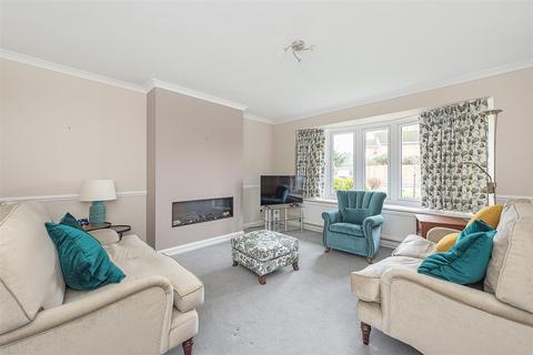 4 bedroom detached house for sale, Alzey Gardens, Harpenden