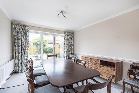 4 bedroom detached house for sale, Alzey Gardens, Harpenden