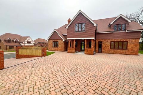 5 bedroom detached house for sale, Rolling Fields View, Newick Lane, Heathfield, East Sussex, TN21