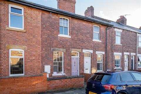 2 bedroom terraced house to rent, Railway View, York