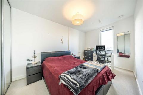 2 bedroom flat to rent, Norman Road, London SE10