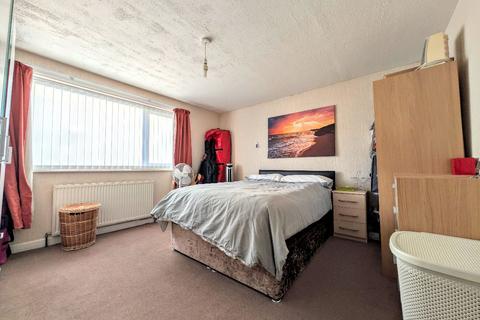 3 bedroom detached house for sale, Kildare Street, Bolton